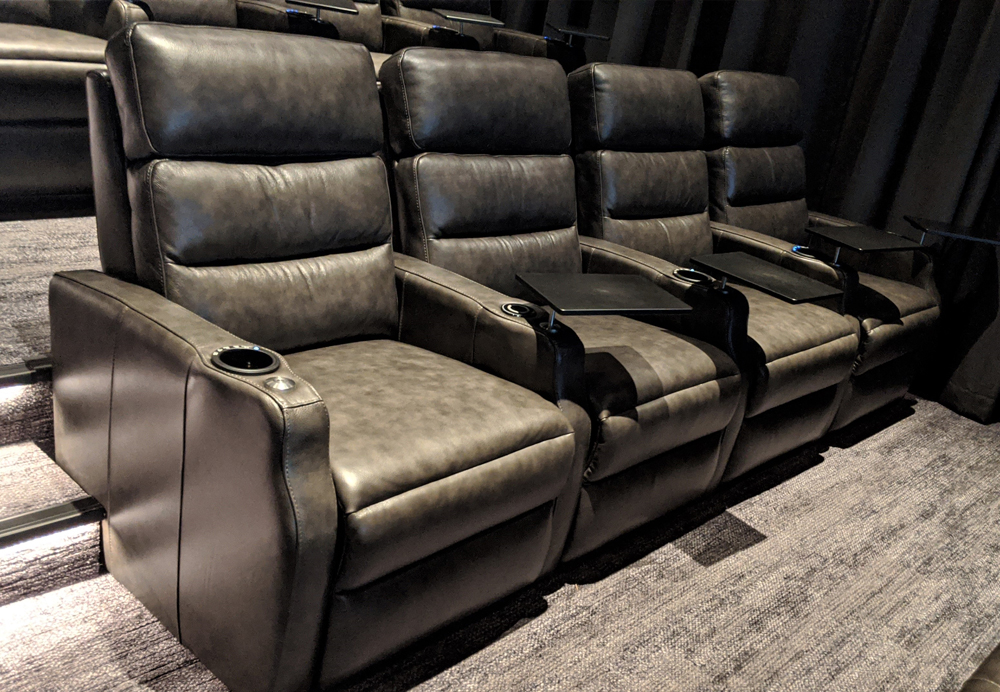 Studio Large Cinema Chair